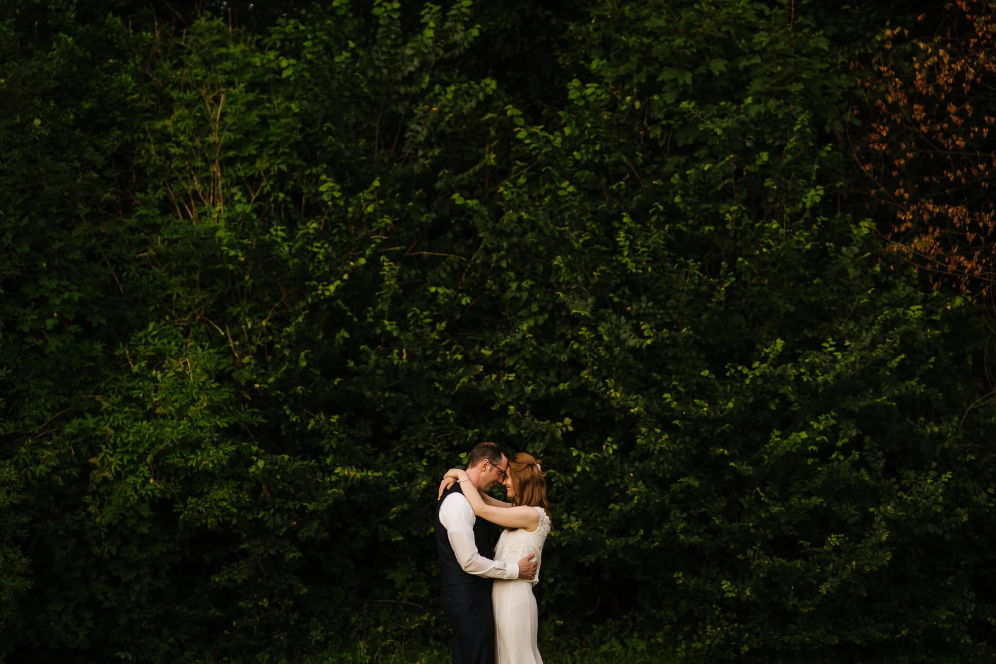 Documentary wedding photograph of Laura & Wim, ceremony, by Vienna wedding photographer Ersan Memić